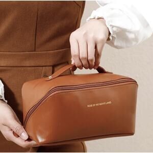 Brown Travel Makeup Cosmetic Bag - Spacious Organizer for Women on the Go!